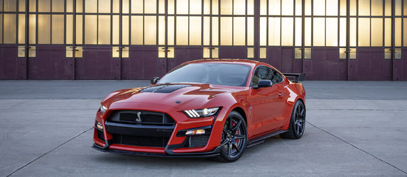 2022 Ford Mustang Shelby GT500_06.jpg